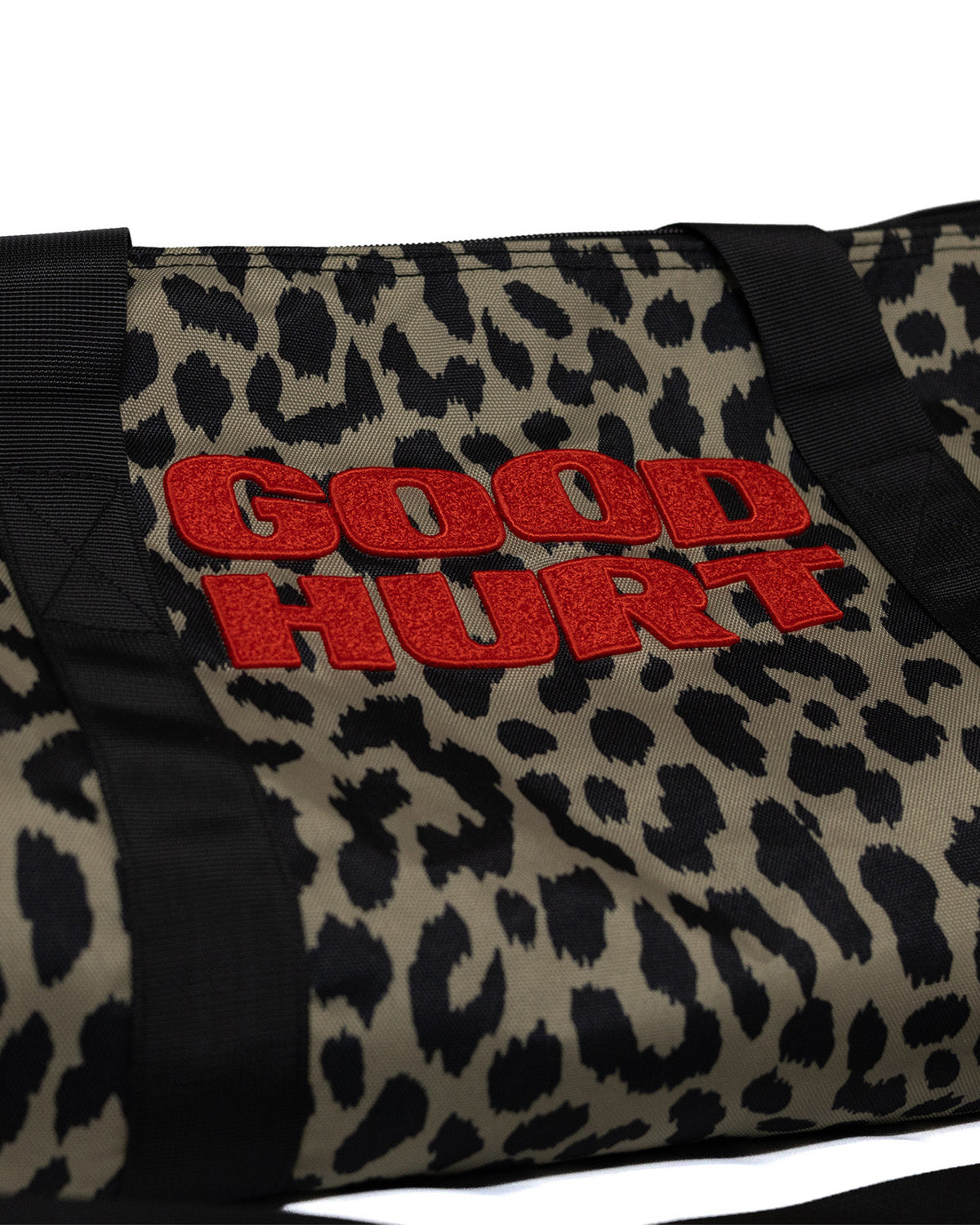 WORLD PROGRESS ヒョウ柄ダッフルバッグ Dixxon Leopard Duffle Bag: Stylish Travel Gear for 2026